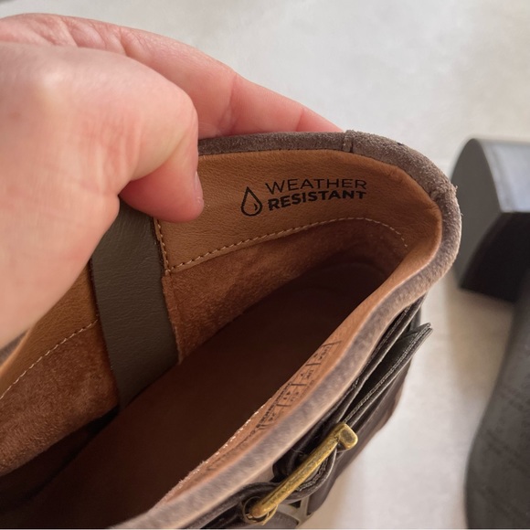 Vionic Mana suede ankle boots booties size 9 - Picture 10 of 12